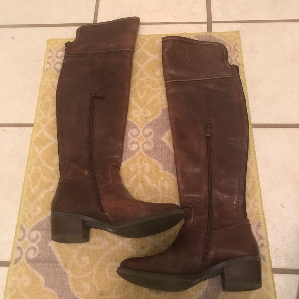 Over the knee riding boots